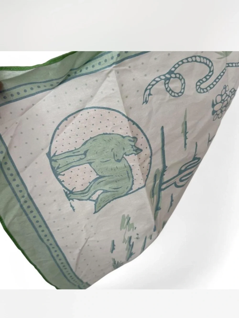 🆓 Desert Nature Scarf
